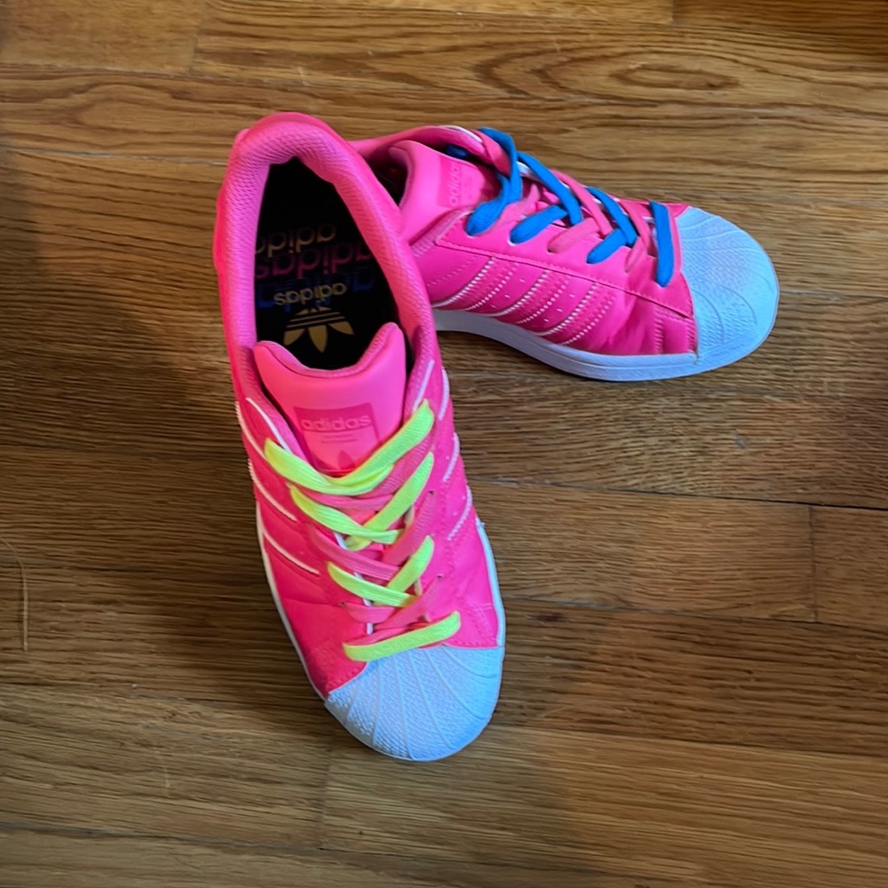 Adidas Superstar pink leather